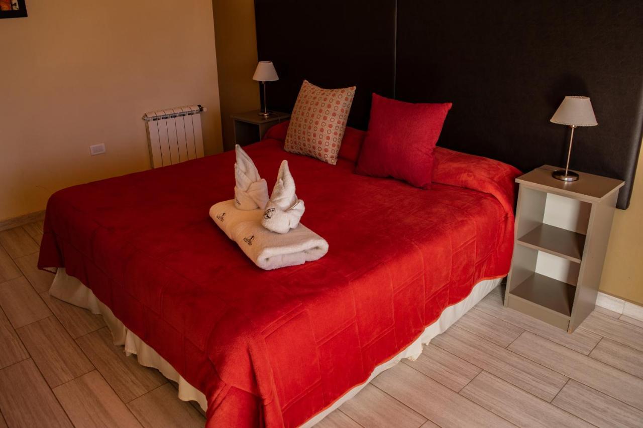 סיירה די ונטאנה Posada Y Spa Las Golondrinas מראה חיצוני תמונה